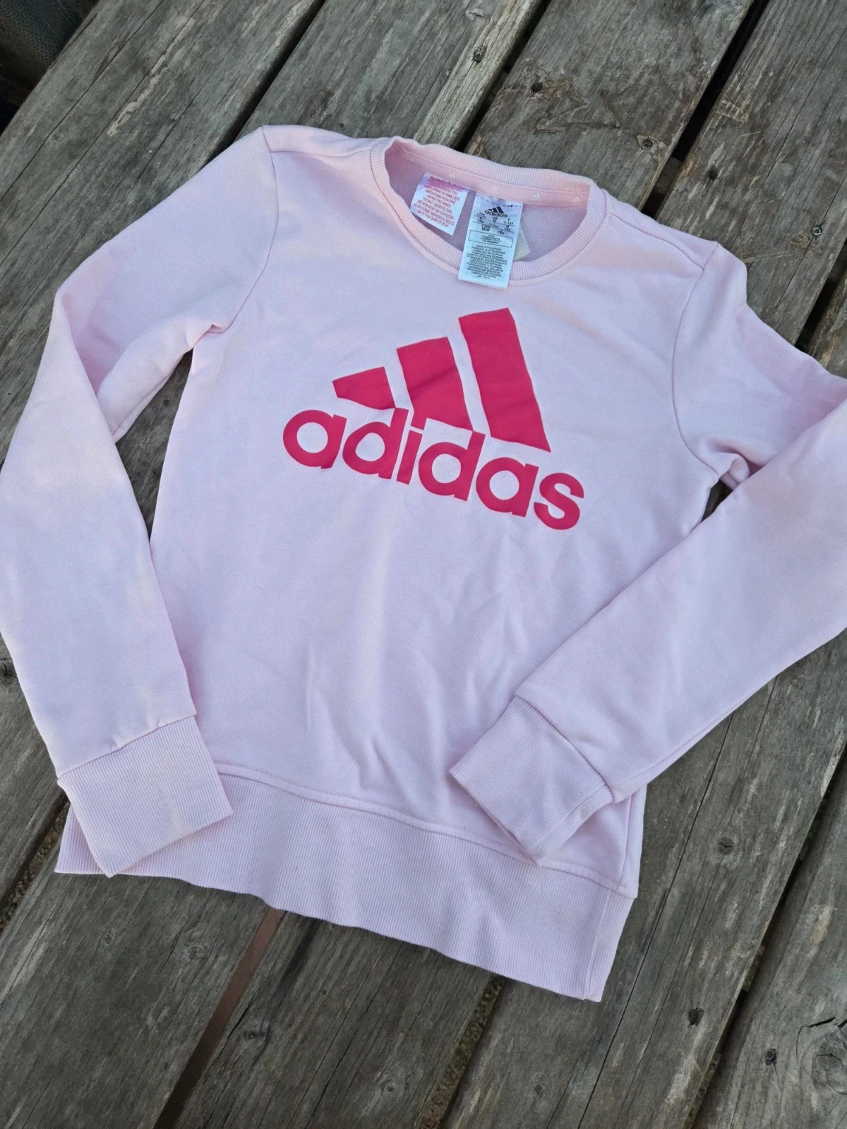 Sweat – photo 6